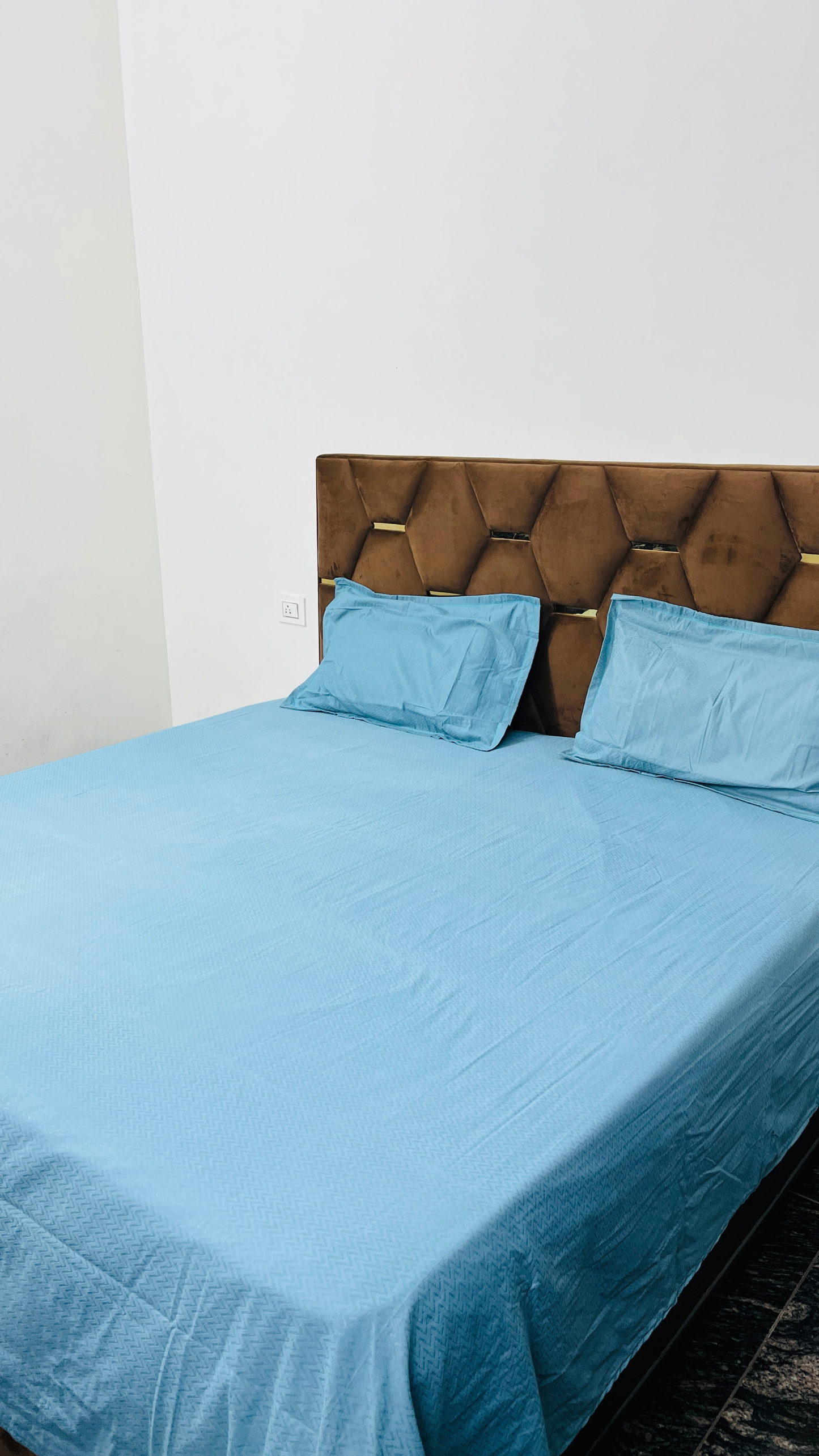Solid Sky Blue Cotton Bedsheet Set